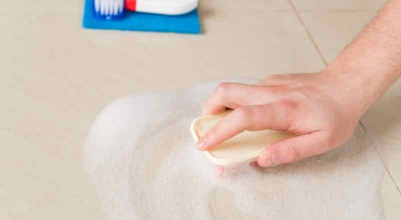 Comment éliminer les moisissures sur les joints de carrelage ? Vidélice Comment éliminer les moisissures sur les joints de carrelage ? Vidélice
