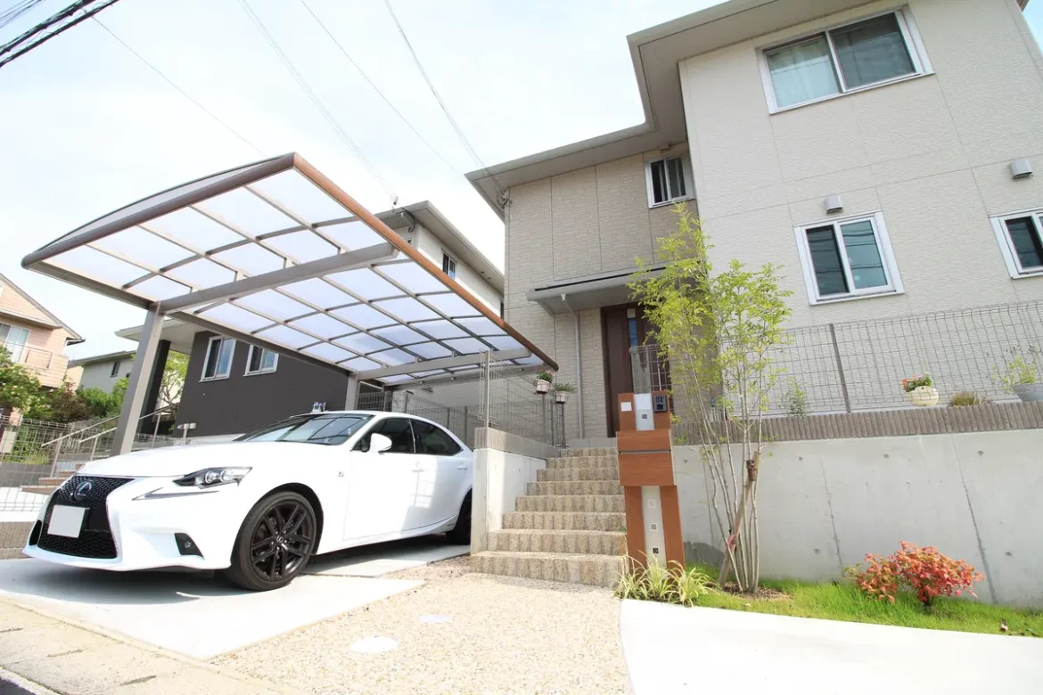 Plan de carport en bois — que prévoir avant de dessiner